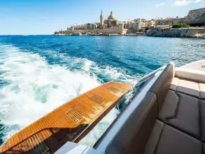 Thumbnail von Fairline Squadron 65 LANA