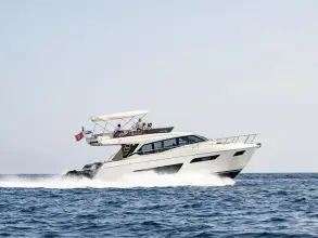Thumbnail von Ferretti Yachts 500 500