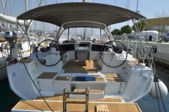 Thumbnail von Beneteau Oceanis 48