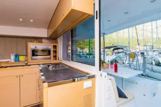 Thumbnail von Lagoon 400 S2