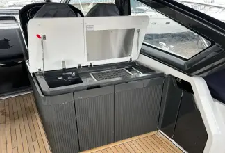 Thumbnail von Fairline Targa 40