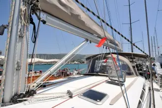 Thumbnail von Jeanneau Sun Odyssey 49