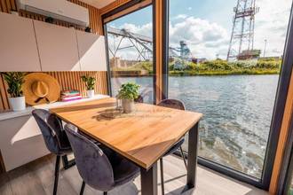 Thumbnail von Shogun Houseboat Mobile