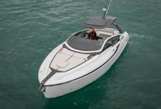 Thumbnail von Fairline F Line 33 AY2295