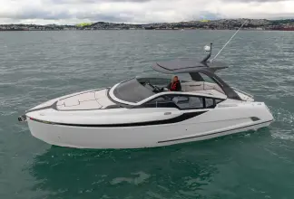 Thumbnail von Fairline F Line 33 AY2295