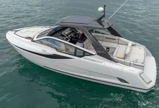 Thumbnail von Fairline F Line 33 AY2295