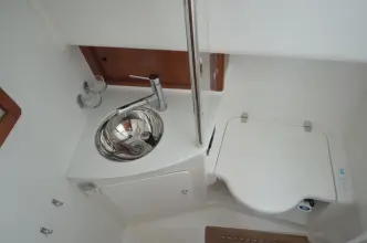 Thumbnail von Nimbus 335 Coupe Bunty