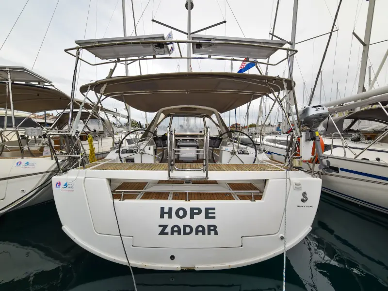Beneteau Oceanis 41 Hope