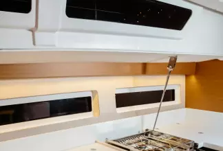 Thumbnail von Jeanneau Sun Odyssey 490 Chaos - Standard line