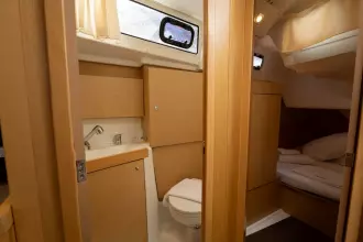 Thumbnail von Beneteau Oceanis 38.1 Era - Standard line