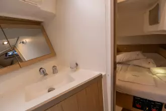 Thumbnail von Beneteau Oceanis 45 Asteria - Standard line