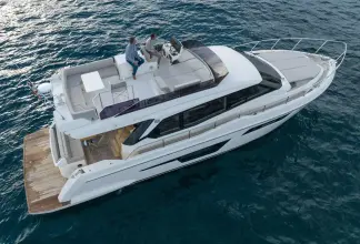 Thumbnail von Ferretti Yachts 500
