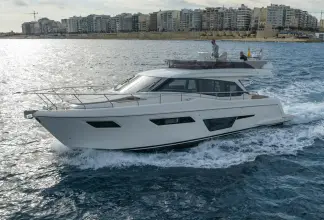 Thumbnail von Ferretti Yachts 500