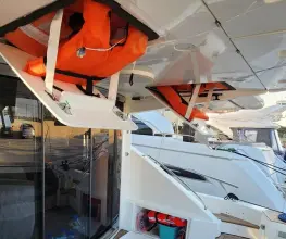 Thumbnail von Sealine T50