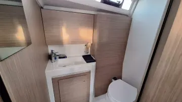 Thumbnail von Beneteau Oceanis 37.1