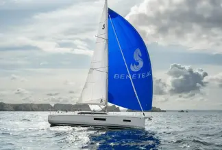 Thumbnail von Beneteau Oceanis 37.1