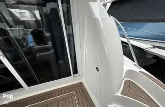 Thumbnail von Meridian 341 Sedan