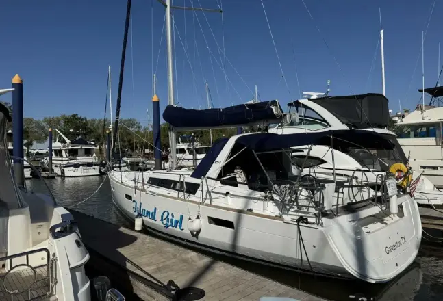 Beneteau Oceanis 45 Island Girl