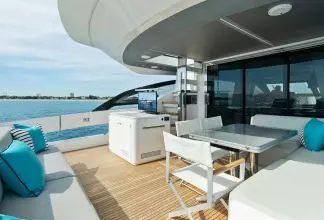 Thumbnail von Azimut S8 Oceans Se7en