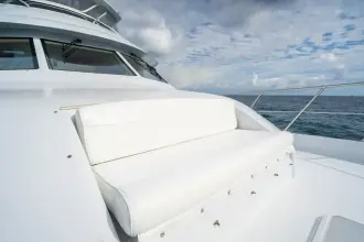 Thumbnail von Hatteras 75 Motor Yacht
