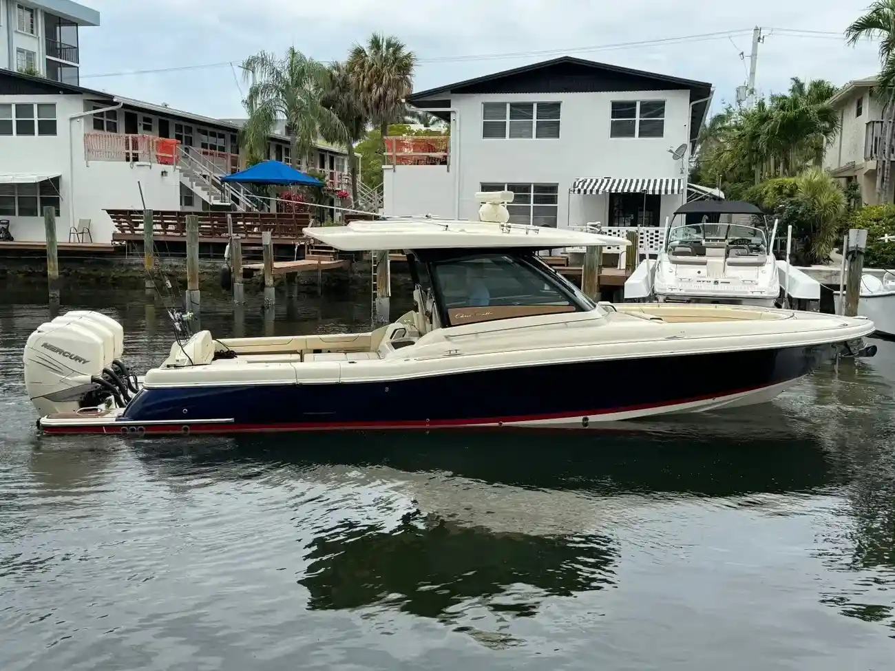 Chris Craft 35 Calypso