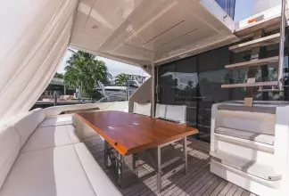 Thumbnail von Ferretti Yachts 550