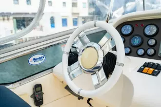 Thumbnail von Azimut 62