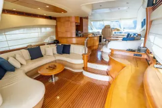 Thumbnail von Azimut 62