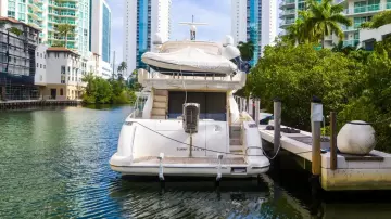 Thumbnail von Azimut 62