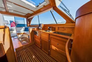 Thumbnail von Hinckley Talaria 43 TURQUOISE name reserved