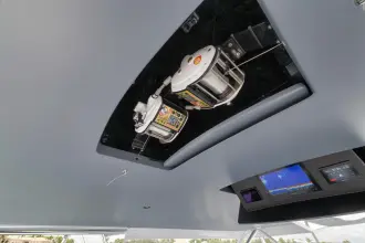 Thumbnail von Viking 72 Convertible LADY SURFBUM