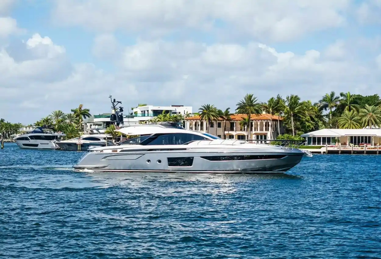 Azimut S8 Yesenia