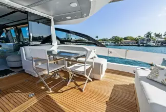 Thumbnail von Azimut S8 Yesenia