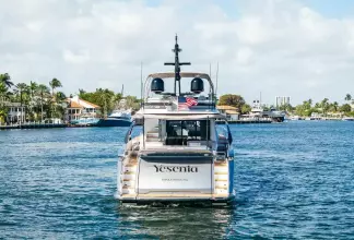 Thumbnail von Azimut S8 Yesenia