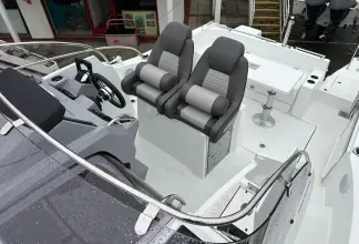 Thumbnail von Jeanneau Cap Camarat 9.0 WA New Boat