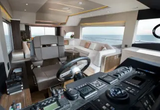 Thumbnail von Majesty 62