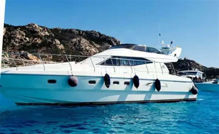 Azimut 43