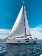 Thumbnail von Beneteau Oceanis 51.1