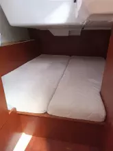 Thumbnail von Beneteau Oceanis 38.1