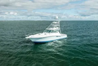 Thumbnail von Tiara Yachts 42