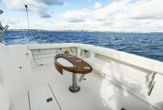 Thumbnail von Tiara Yachts 42