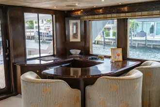 Thumbnail von Hatteras 	100 Motor Yacht  Sunday Money