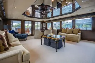 Thumbnail von Hatteras 	100 Motor Yacht  Sunday Money