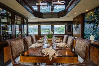 Thumbnail von Hatteras 	100 Motor Yacht  Sunday Money