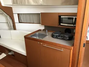 Thumbnail von Beneteau Oceanis 38