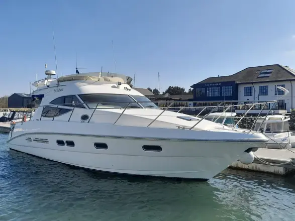 Sealine F425 Evolution