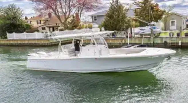 Southport 29 Center Console