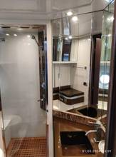 Thumbnail von Dominator 62