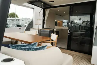 Thumbnail von Azimut 68