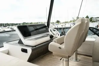 Thumbnail von Azimut 68